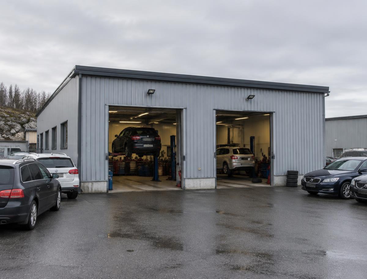 Åhlanders Bilservice verkstadsbyggnad i Trollhättan